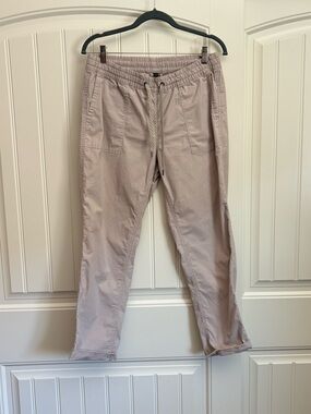 Vuori women’s ripstop mid rise pants size medium